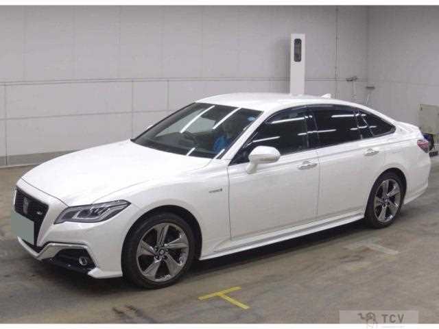 2019 Toyota Crown Hybrid