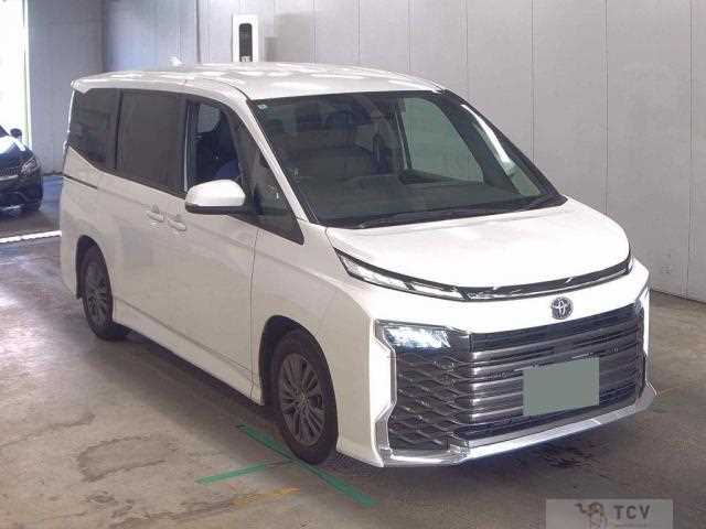 2023 Toyota Voxy