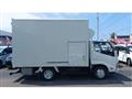 2013 Hino Dutro