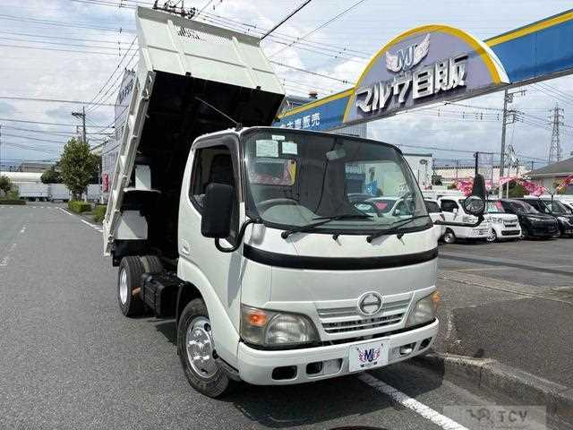 2009 Hino Dutro
