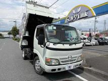 2009 Hino Dutro