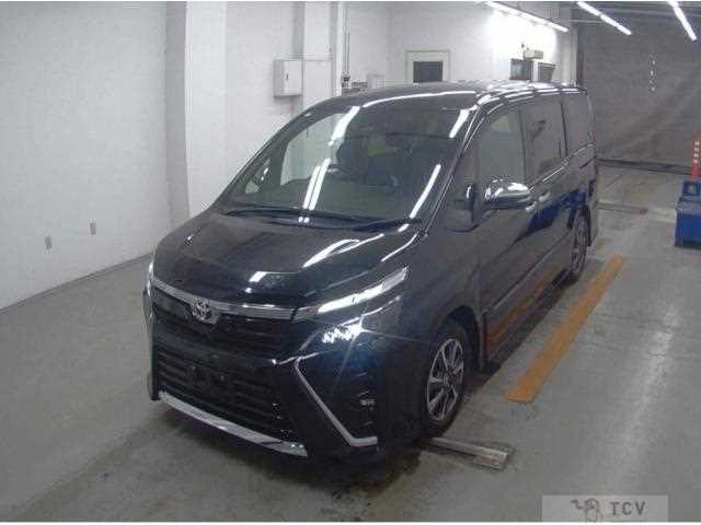 2021 Toyota Voxy