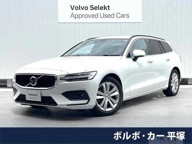 2022 Volvo V60