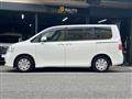 2010 Toyota Noah