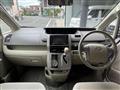 2010 Toyota Noah