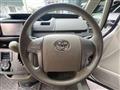 2010 Toyota Noah