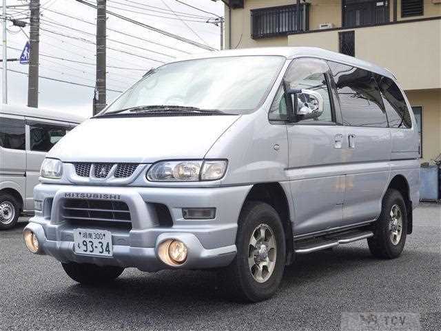 2005 Mitsubishi Delica Spacegear