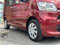 2017 Daihatsu Tanto