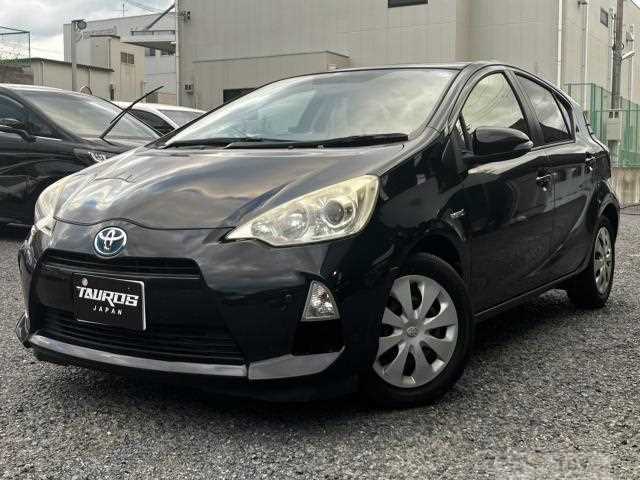 2012 Toyota AQUA