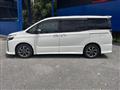 2020 Toyota Voxy