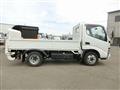 2005 Toyota Dyna Truck