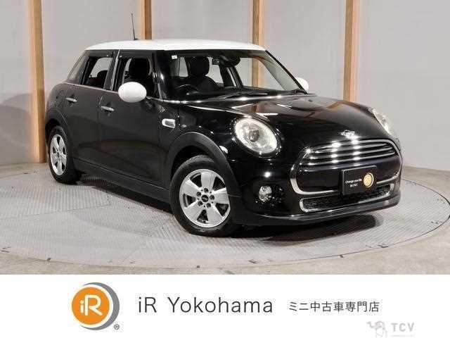 2017 BMW MINI