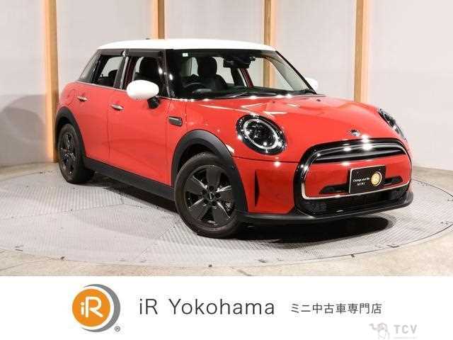 2022 BMW MINI