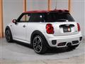 2018 BMW MINI