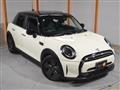 2022 BMW MINI