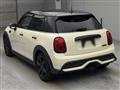 2021 BMW MINI