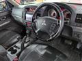2013 Mitsubishi Pajero