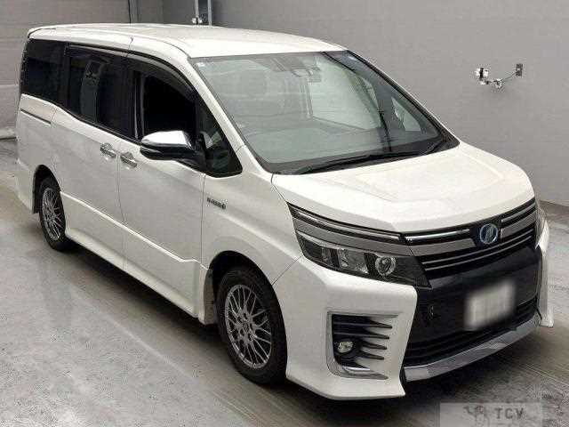 2017 Toyota Voxy