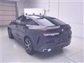 2022 BMW X6