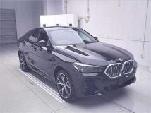 2022 BMW X6