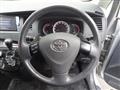 2011 Toyota Isis