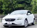 2018 Volvo V40