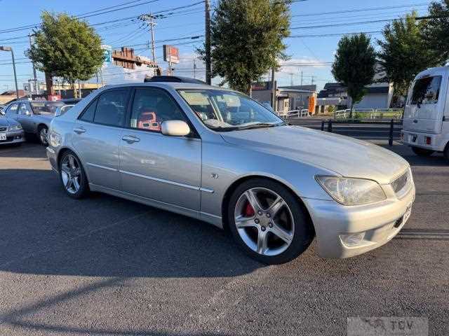 2001 Toyota Altezza