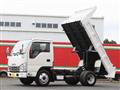 2013 Isuzu Elf Truck