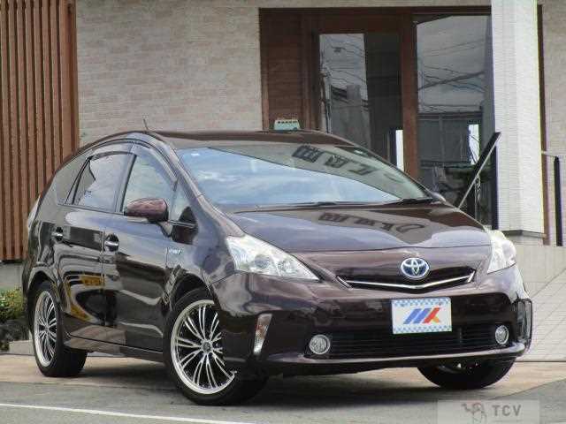 2014 Toyota PRIUS α