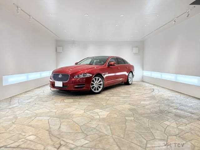 2014 Jaguar XJ Series