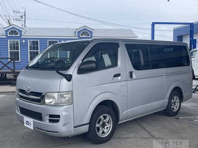 2009 Toyota Hiace Van