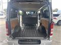 2009 Toyota Hiace Van