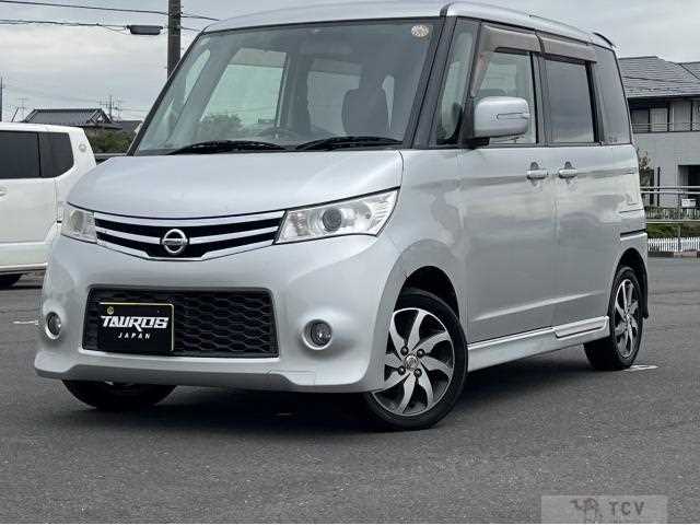 2012 Nissan ROOX