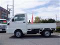 2026 Nissan Clipper Truck