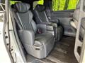 2023 Toyota Alphard Hybrid