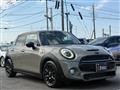 2018 BMW MINI