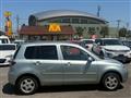 2005 Mazda Demio