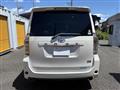 2013 Toyota Voxy