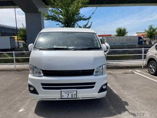 2013 Toyota Hiace Wagon