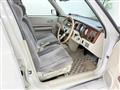 2000 Nissan Rasheen