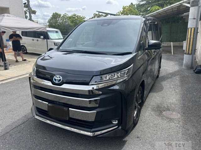 2025 Toyota Noah