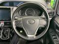 2017 Toyota Voxy