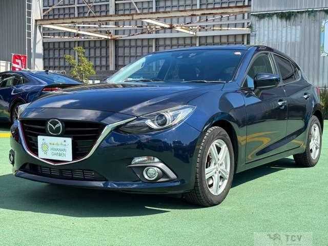 2014 Mazda Axela