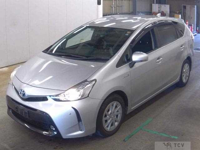2015 Toyota PRIUS α