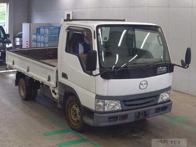 2005 Mazda Titan Dash