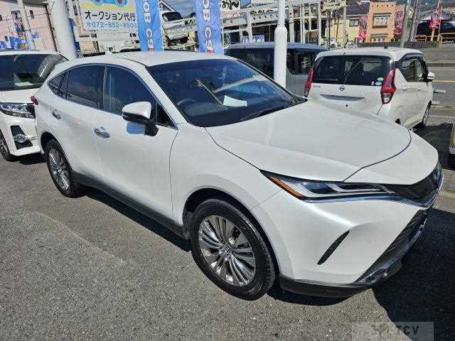 2023 Toyota Harrier Hybrid
