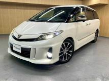 2013 Toyota Estima