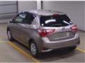 2017 Toyota Vitz