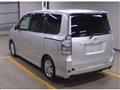 2012 Toyota Voxy