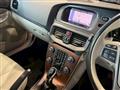 2019 Volvo V40